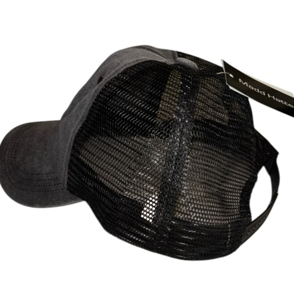 Unisex Smiley Face Trucker Hat, NWT - Picture 4 of 6